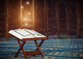 Menulis Al-Qur’an dengan Tangan Bisa Jadi Terapi Mental yang Efektif