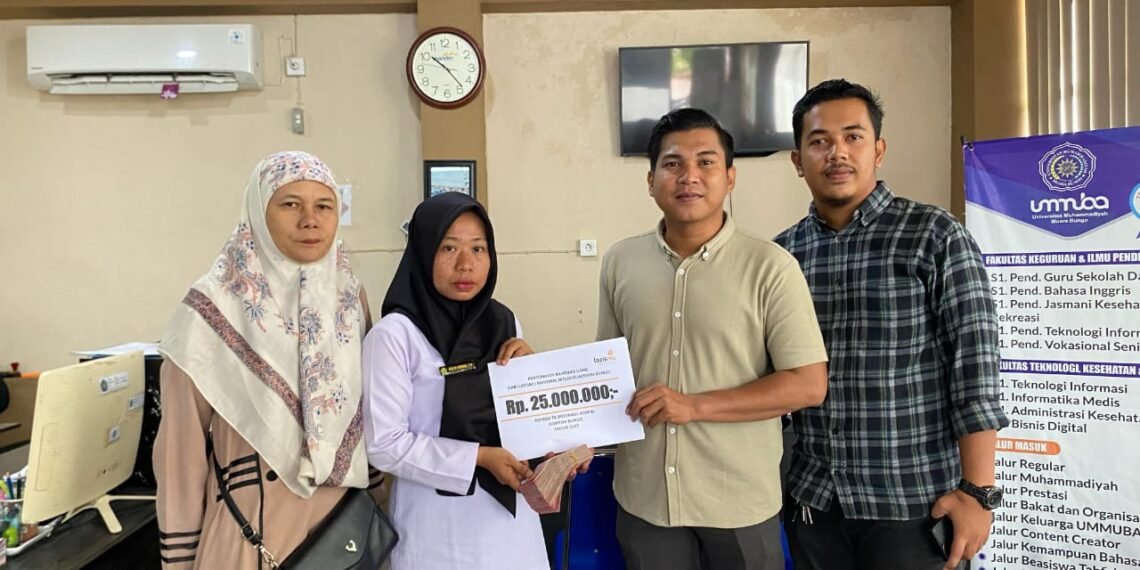 Penyerahan Bantuan Dana Lazismu Pusat untuk TK ABA Bungo